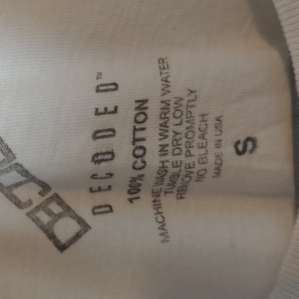 Vintage Graphic T-shirt Size S - Picture 2 of 3